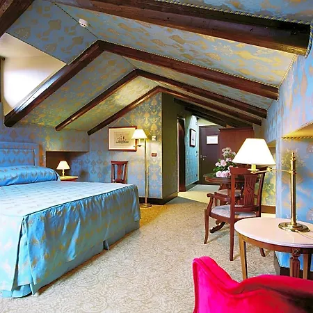 Residenza Grunwald Hotel 4*