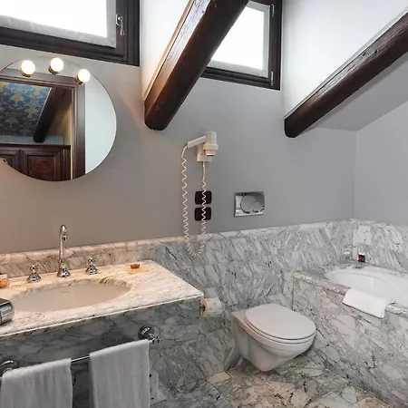 Residenza Grunwald Hotel 4*